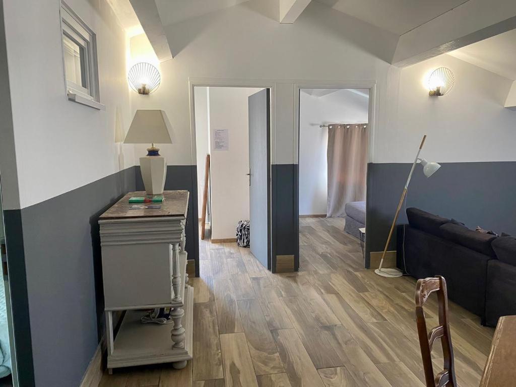 Residence Antonia Appartements Avec Piscine Commune - Centre Ville Calvi กาลวี ภายนอก รูปภาพ