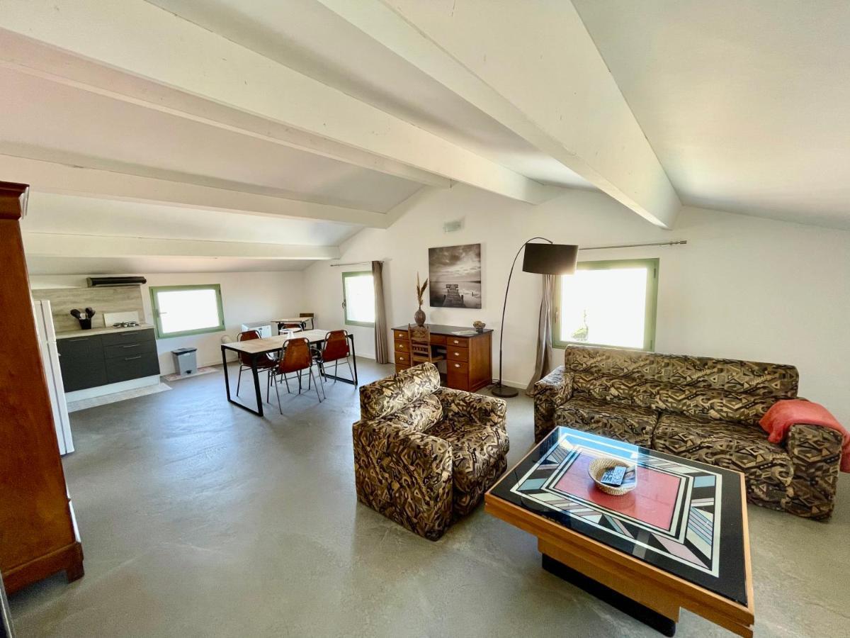 Residence Antonia Appartements Avec Piscine Commune - Centre Ville Calvi กาลวี ภายนอก รูปภาพ