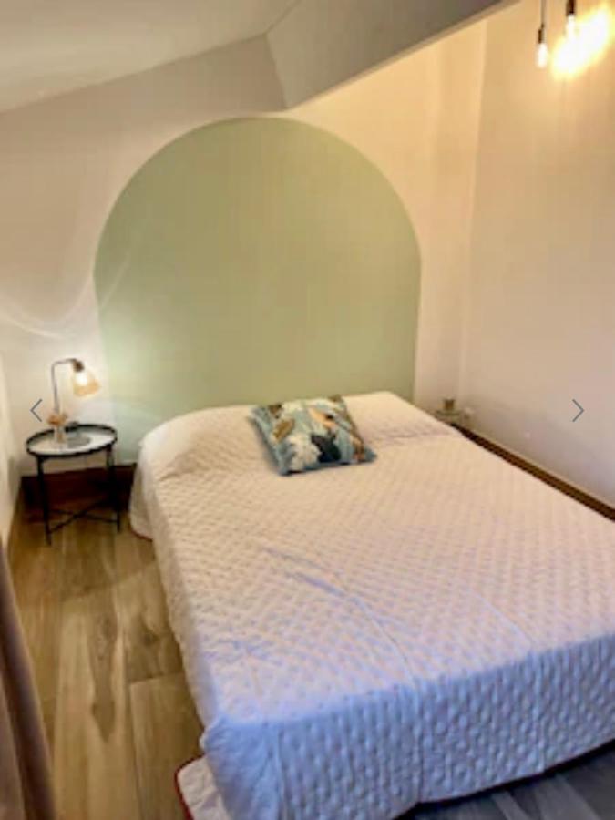 Residence Antonia Appartements Avec Piscine Commune - Centre Ville Calvi กาลวี ภายนอก รูปภาพ